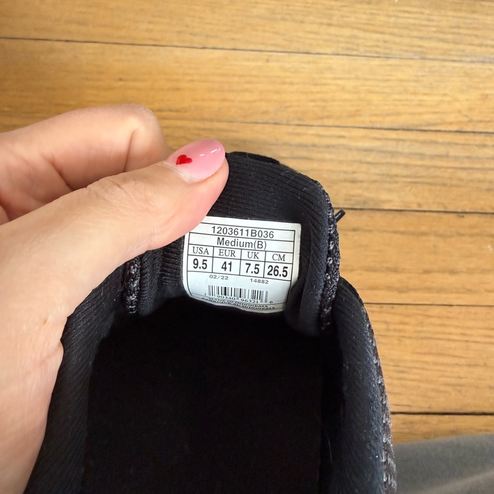 Brooks Revel Black Running Shoes - Picture 5 of 5